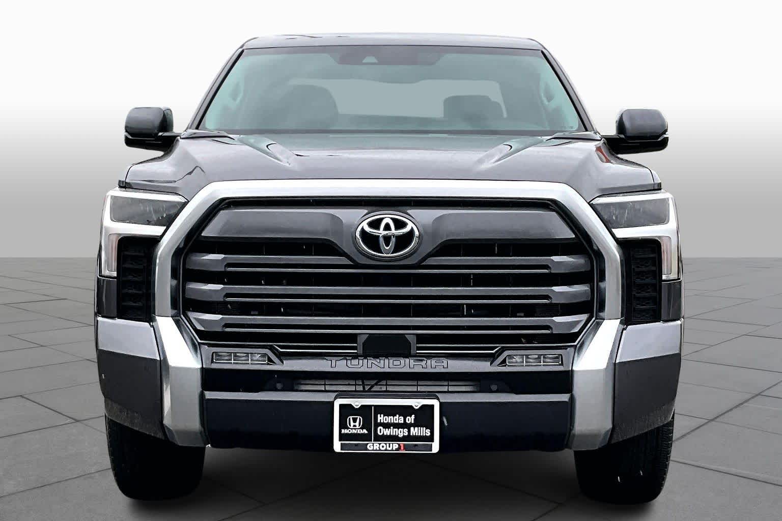 2024 Toyota Tundra Limited photo 3