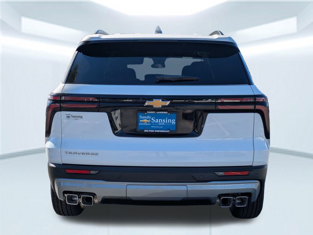2026 Chevrolet Traverse photo 4
