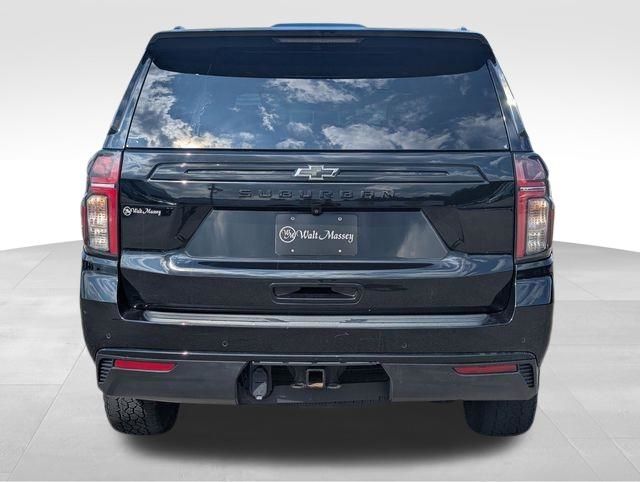 2023 Chevrolet Suburban Z71 photo 4