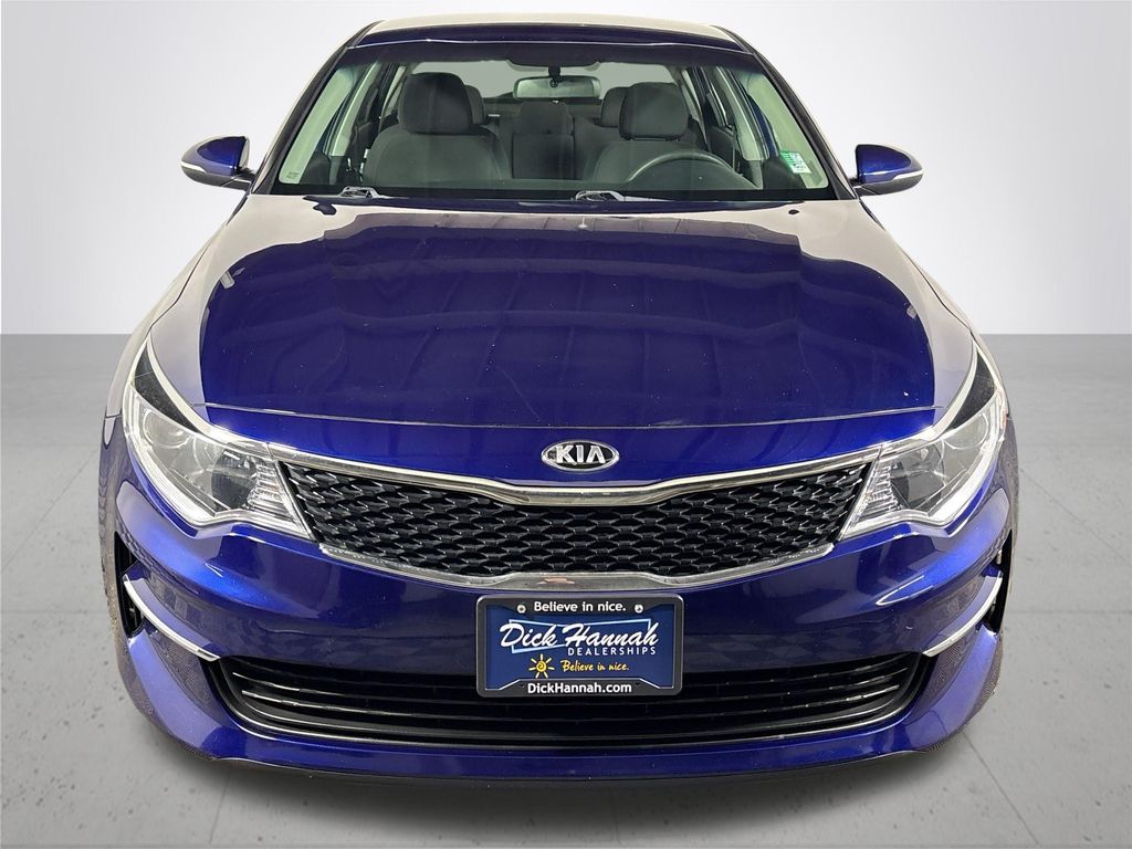 2018 Kia Optima LX photo 2