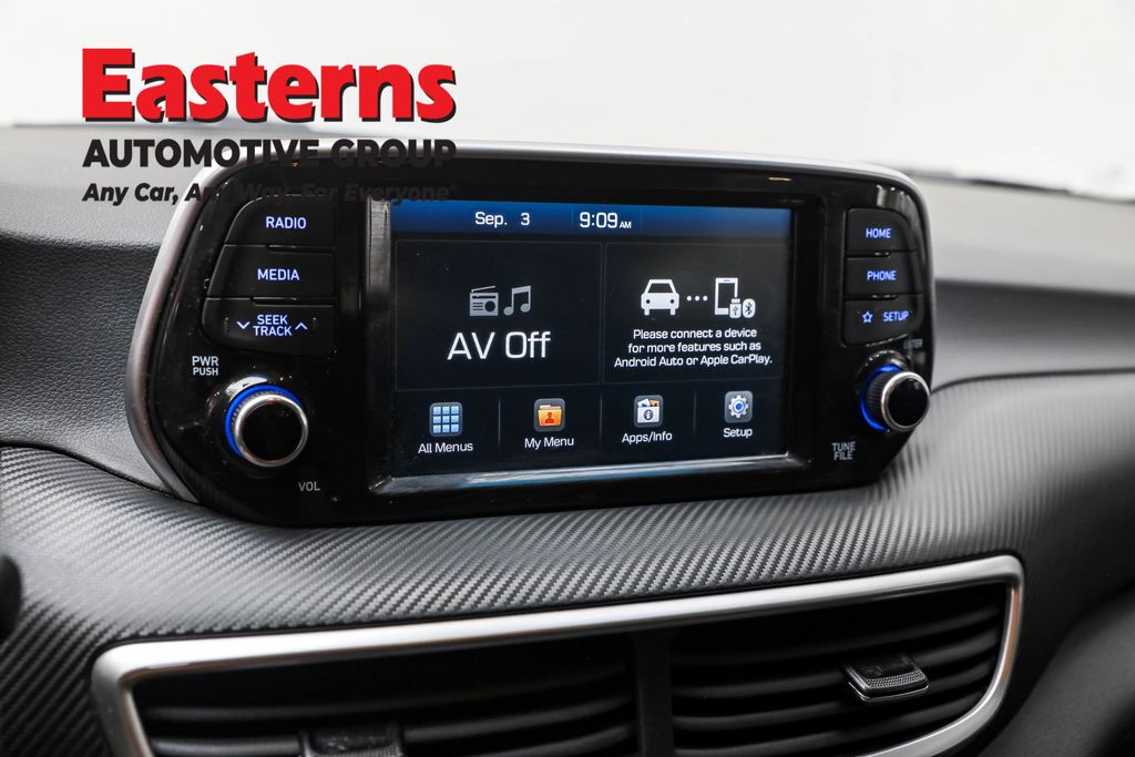 2021 Hyundai Tucson SE photo 13