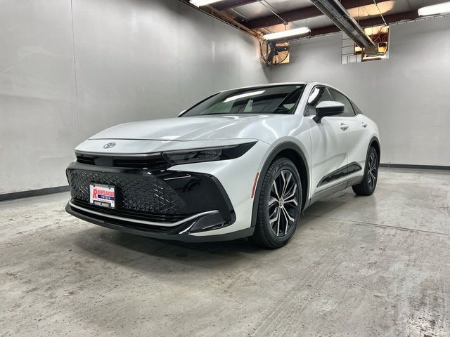 2023 Toyota Crown XLE