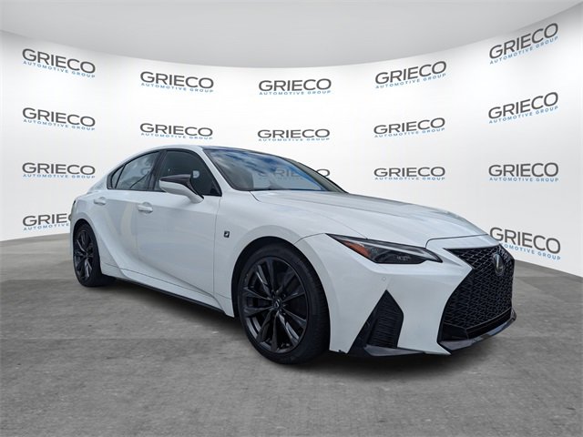 2022 Lexus IS 350 F SPORT's photo