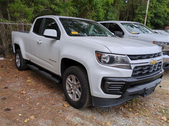 2021 Chevrolet Colorado LT photo 3