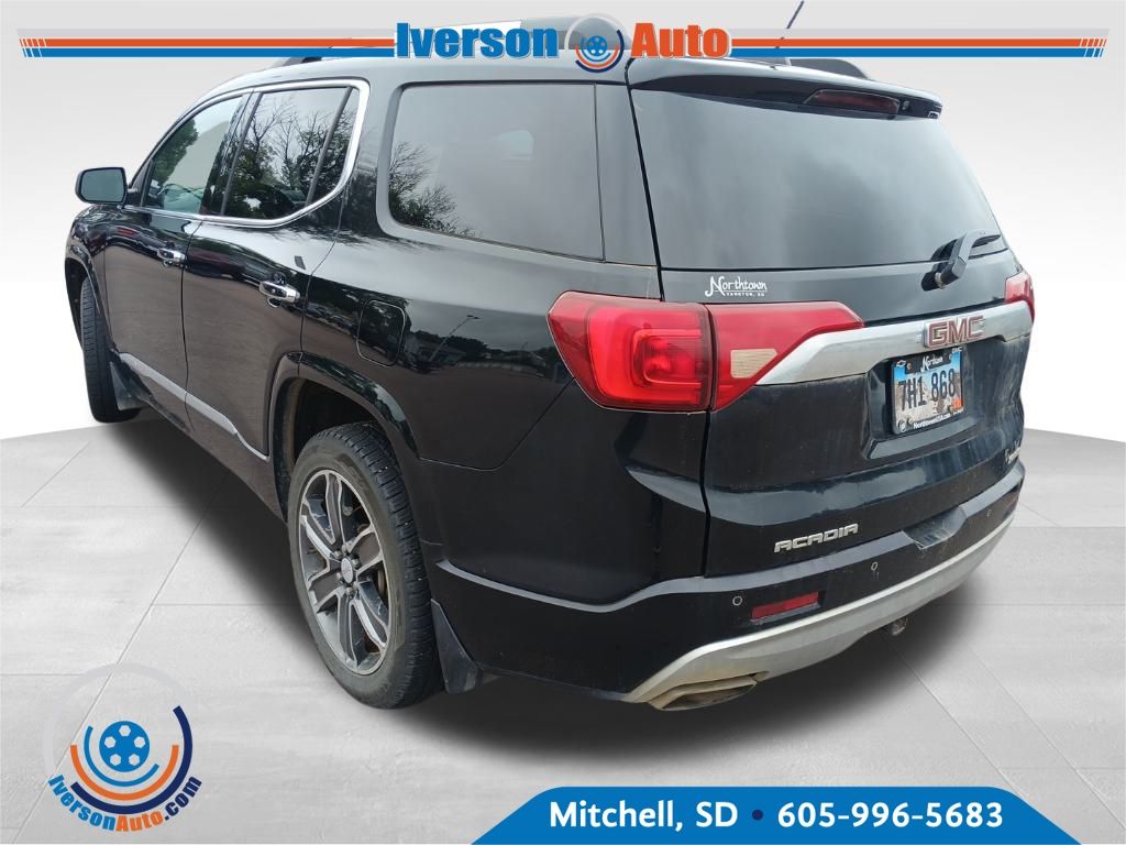 2017 Gmc Acadia Denali photo 3