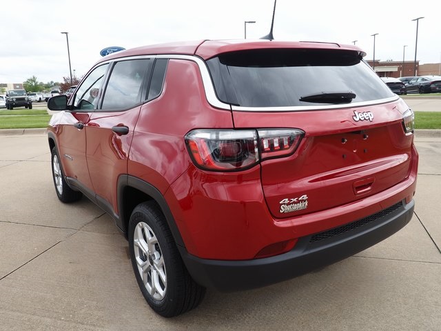 2025 Jeep Compass Sport photo 15