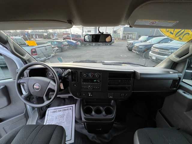 2023 Gmc Savana 2500 Cargo photo 22