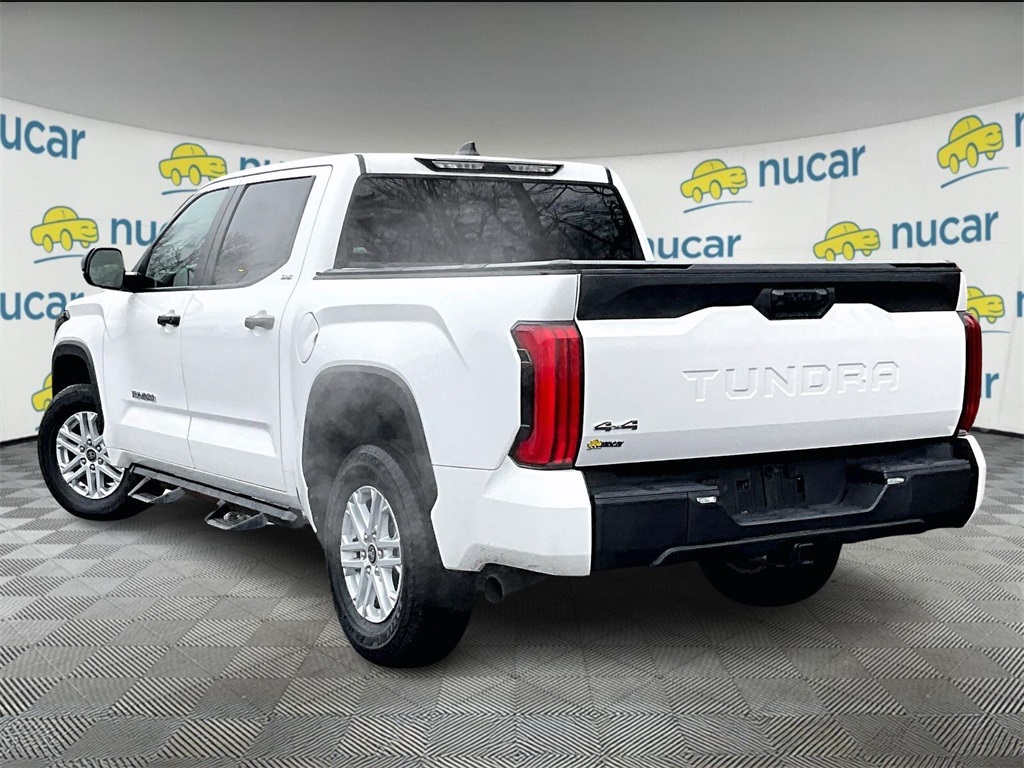 2024 Toyota Tundra SR5 photo 4