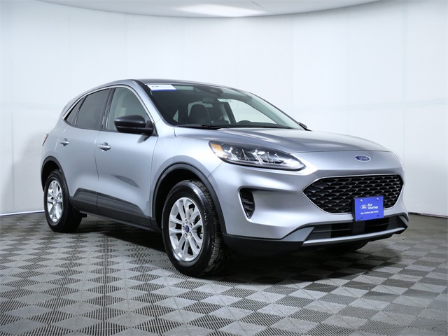 2022 Ford Escape SE's photo