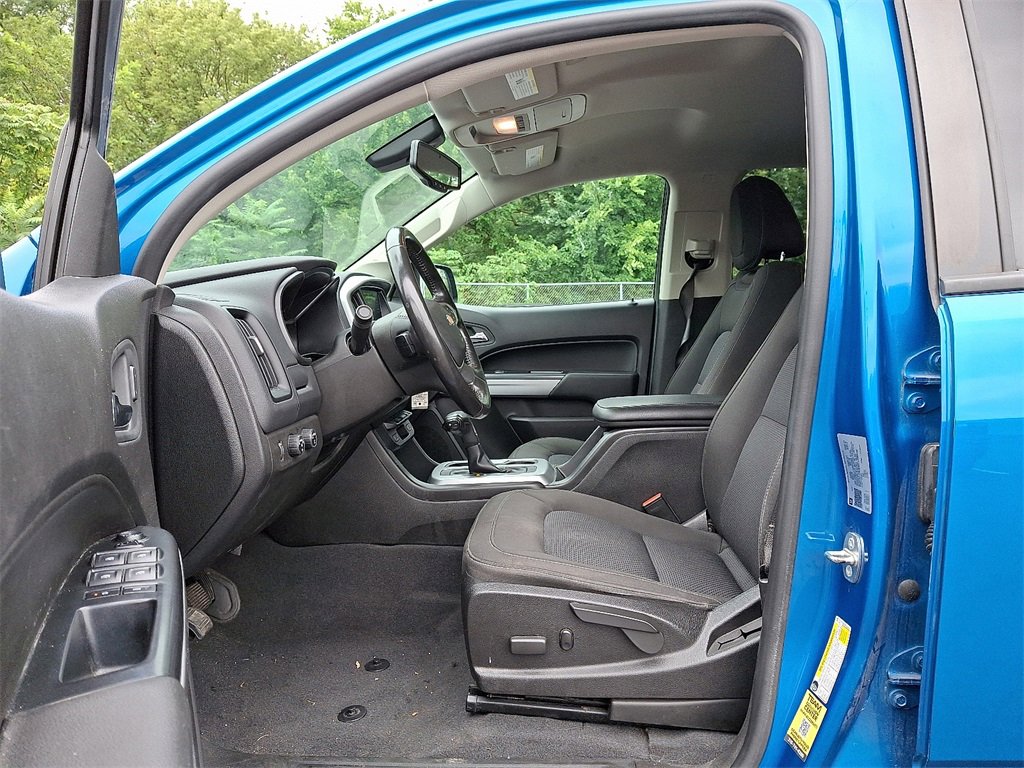 2021 Chevrolet Colorado LT photo 13