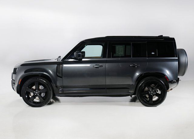 2023 Land Rover Defender 110 X-Dynamic SE photo 6