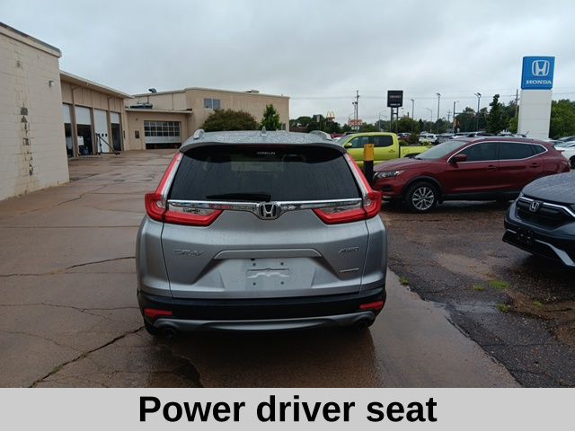 2019 Honda CR-V Touring photo 4