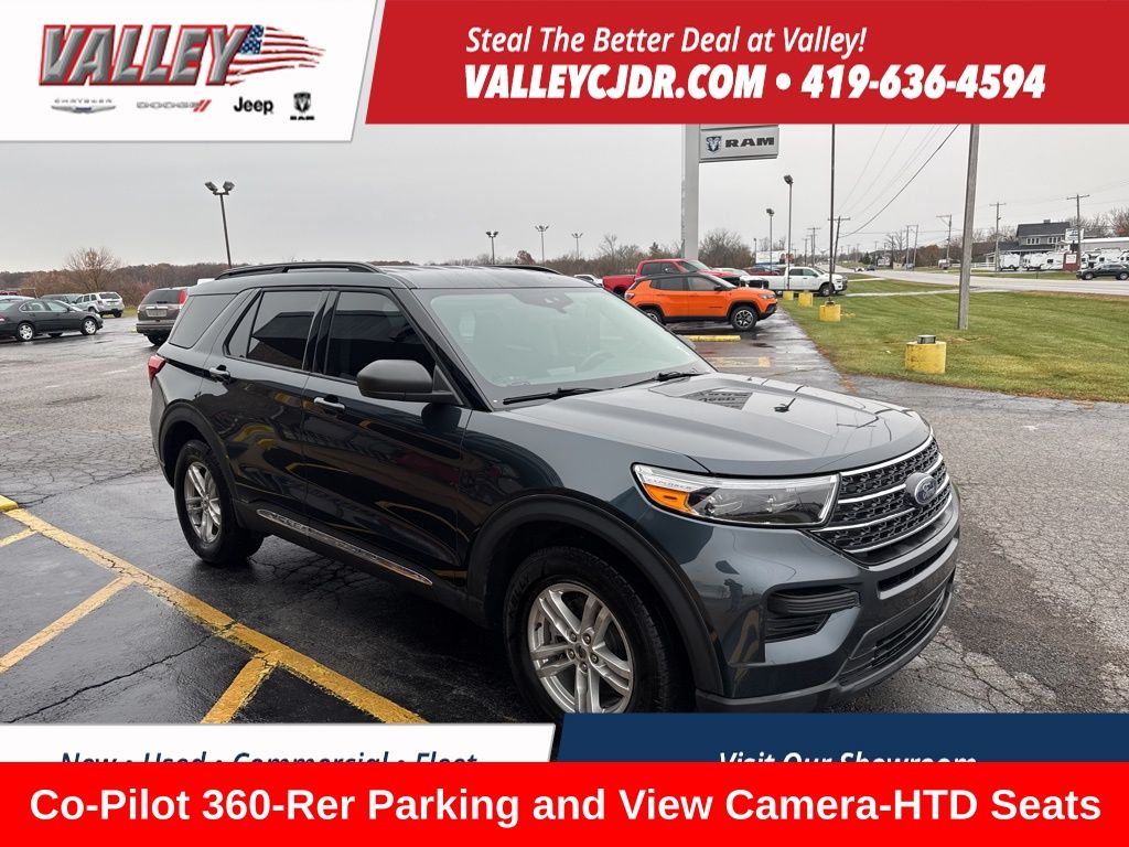 2022 Ford Explorer XLT's photo