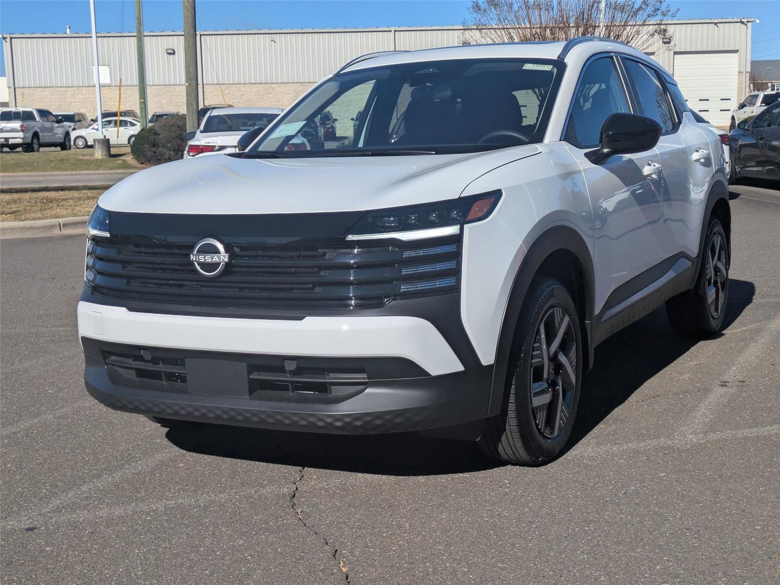 2026 Nissan KICKS SV's photo