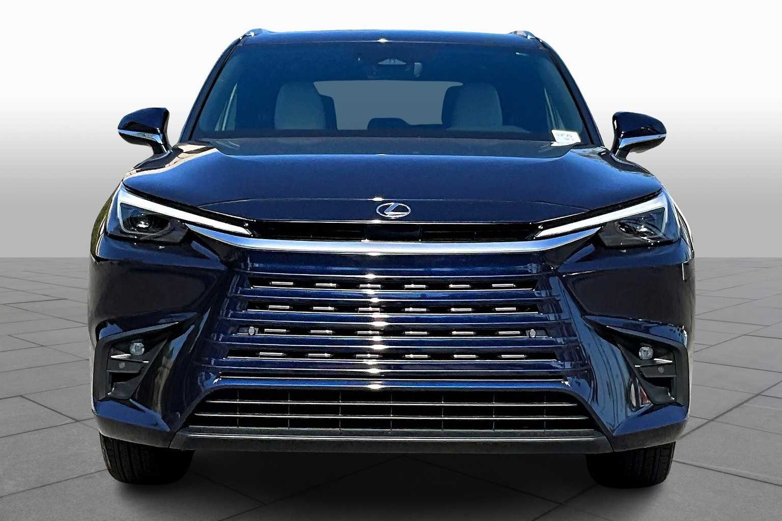 2025 Lexus TX 350 photo 3