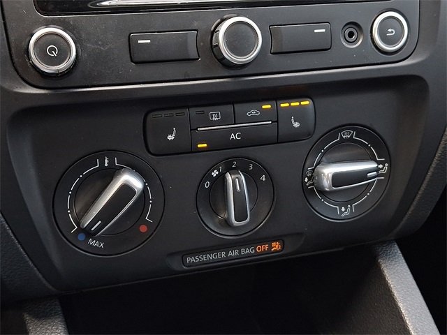 2011 Volkswagen Jetta SEL photo 15