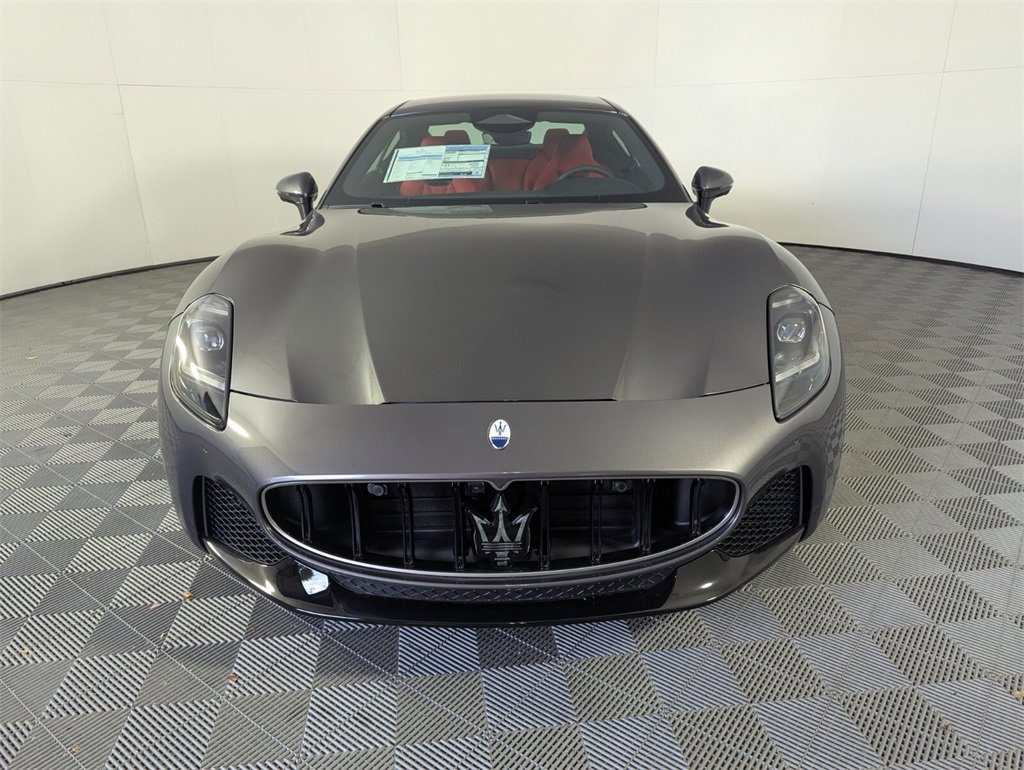 2026 Maserati Granturismo Modena photo 2