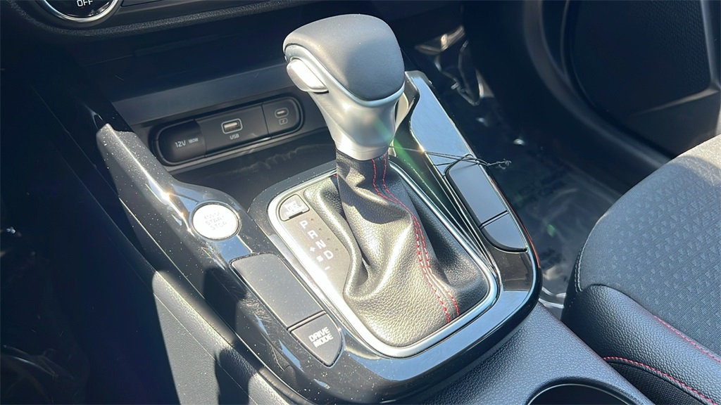2025 Kia Soul GT-Line photo 11