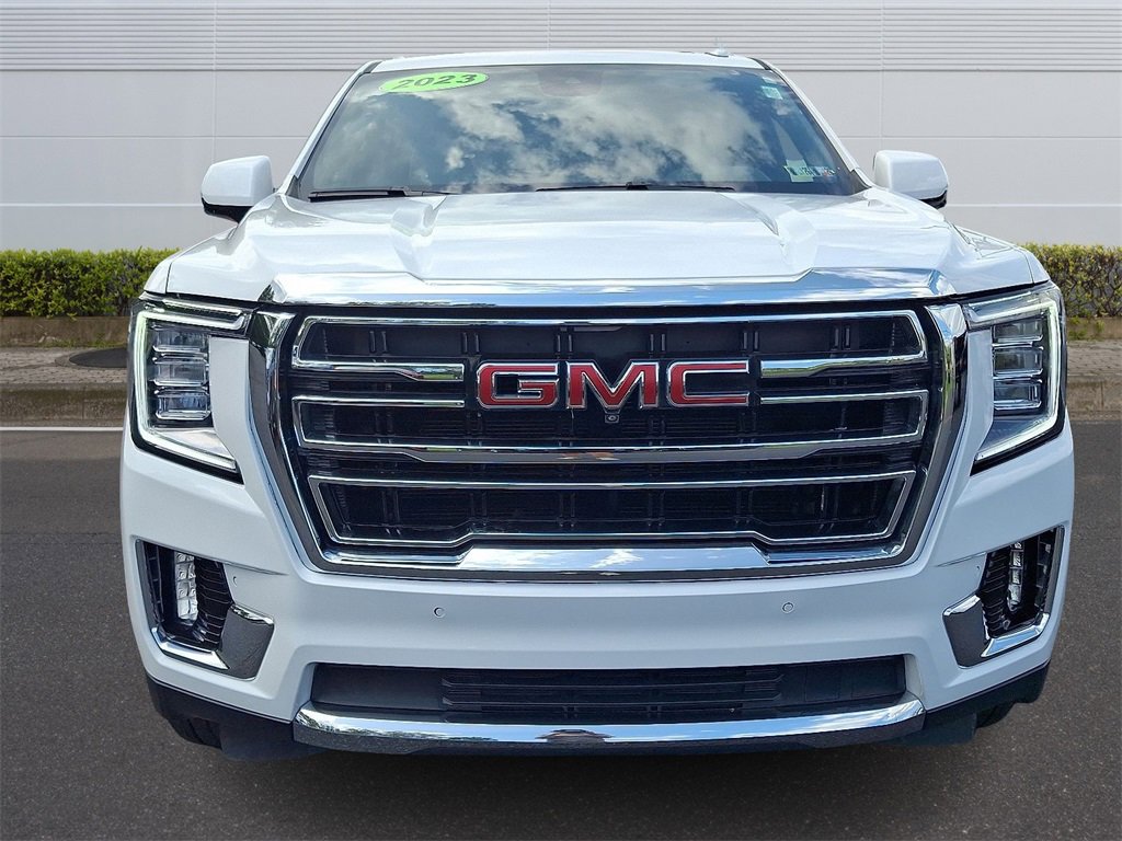 2023 Gmc Yukon XL SLT photo 2