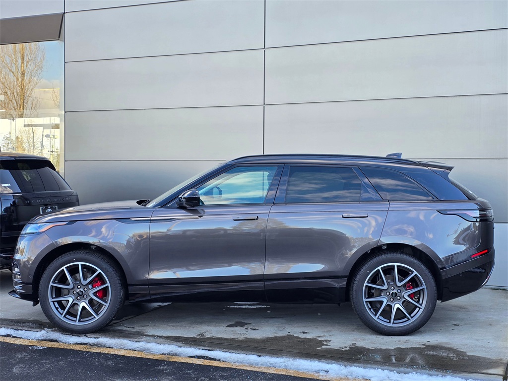 2025 Land Rover Range Rover Velar SE photo 3