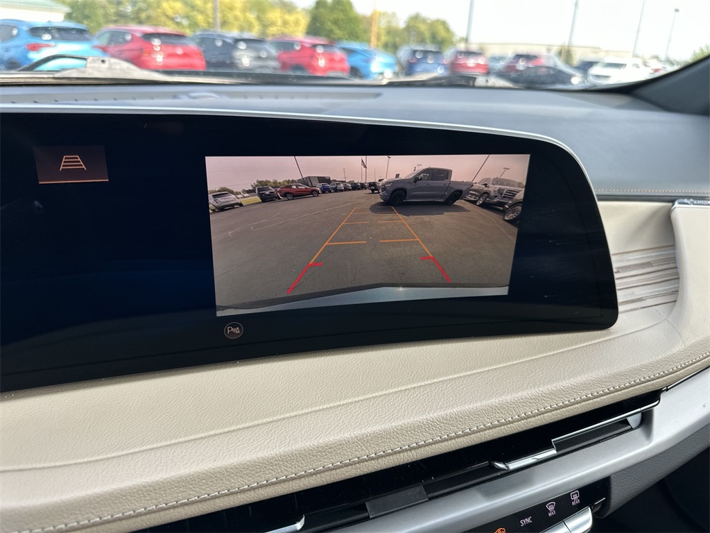 2024 Cadillac XT4 Premium Luxury photo 16