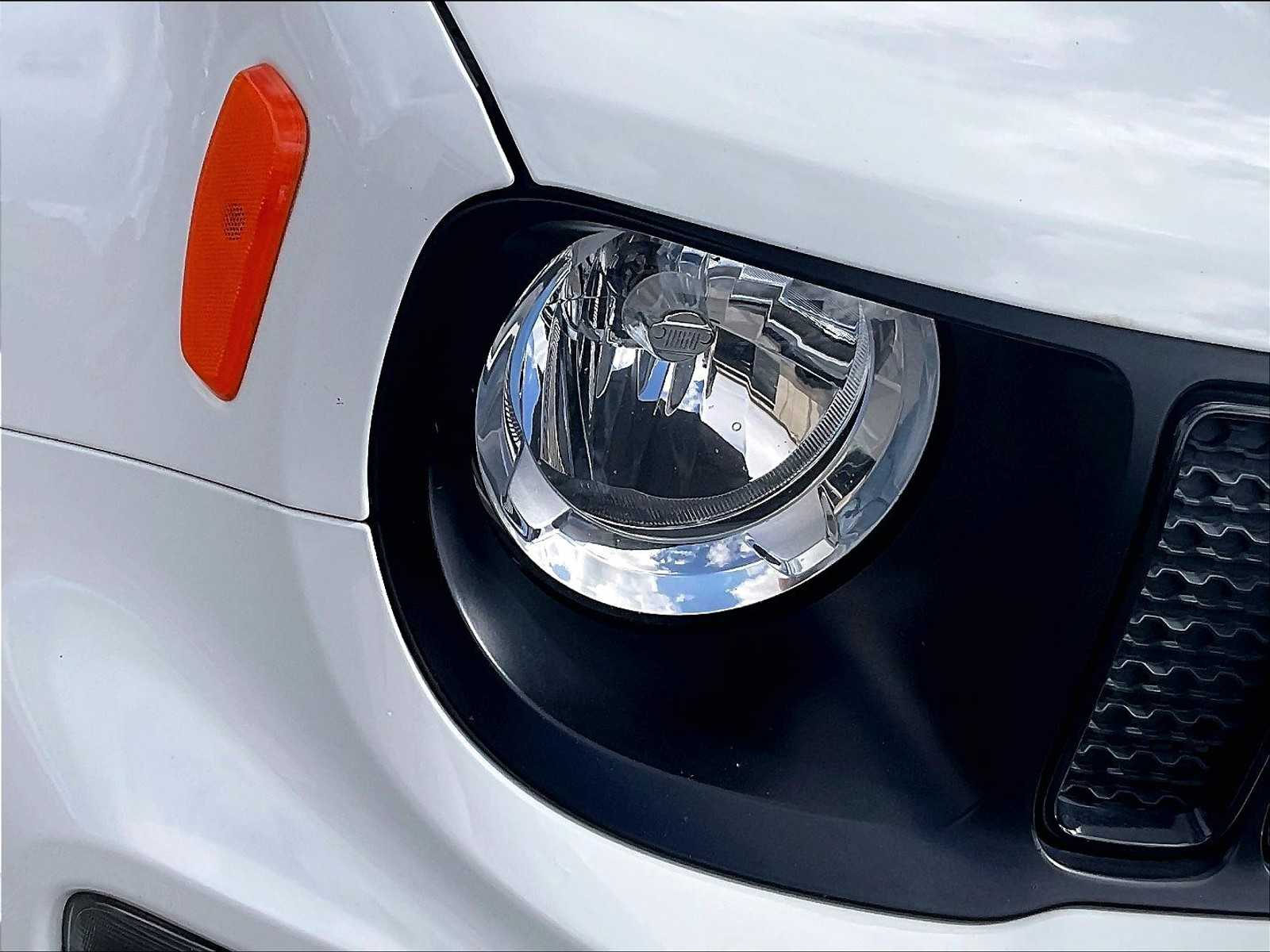 2020 Jeep Renegade Altitude photo 31