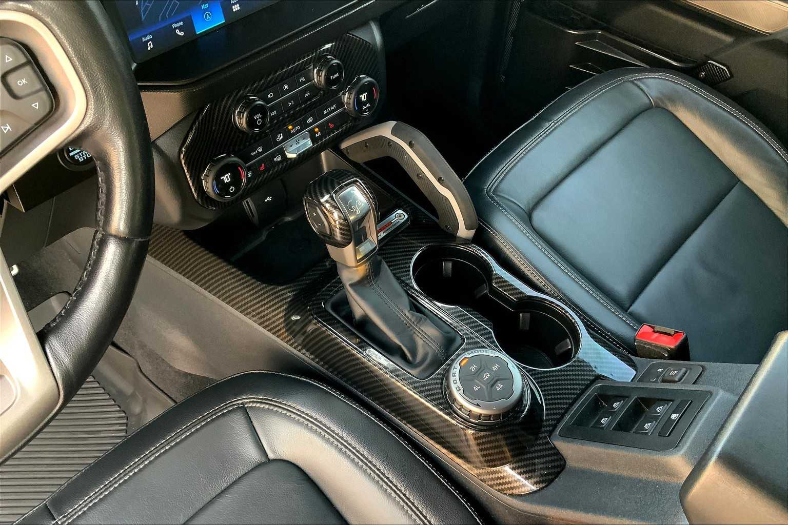 2021 Ford Bronco First Edition photo 32