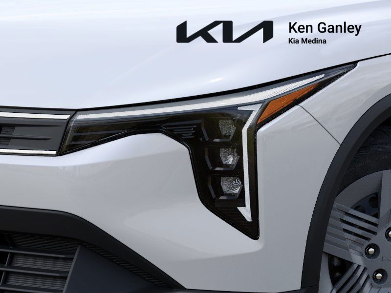 2025 Kia K4 LX photo 7