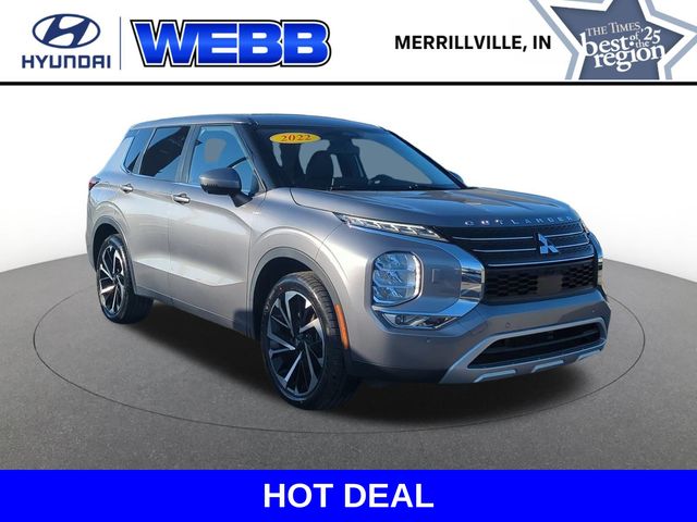 2022 Mitsubishi Outlander SE's photo