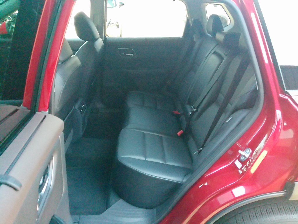 2021 Nissan Rogue SV photo 21
