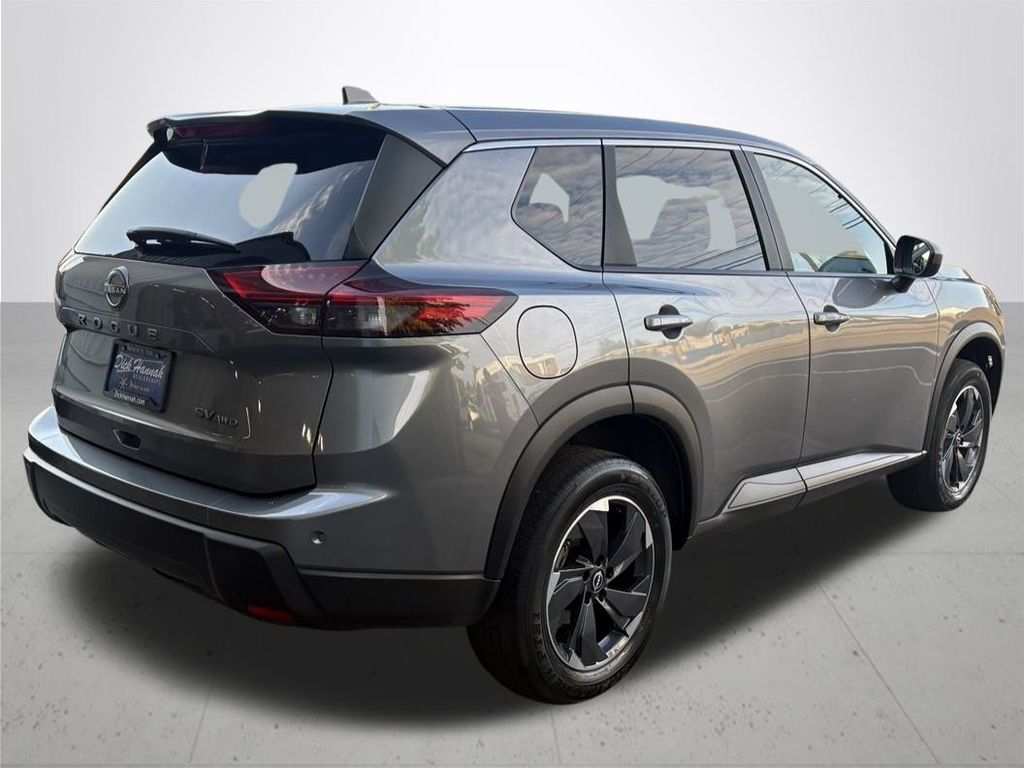 2024 Nissan Rogue SV photo 7