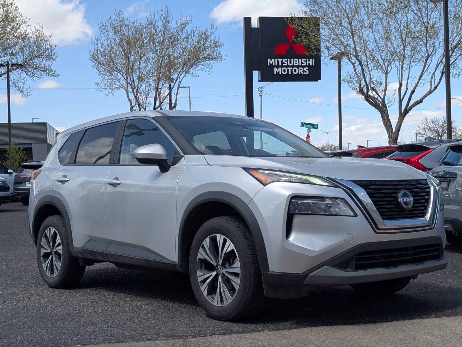 Used 2023 SILVER Nissan SV image 1
