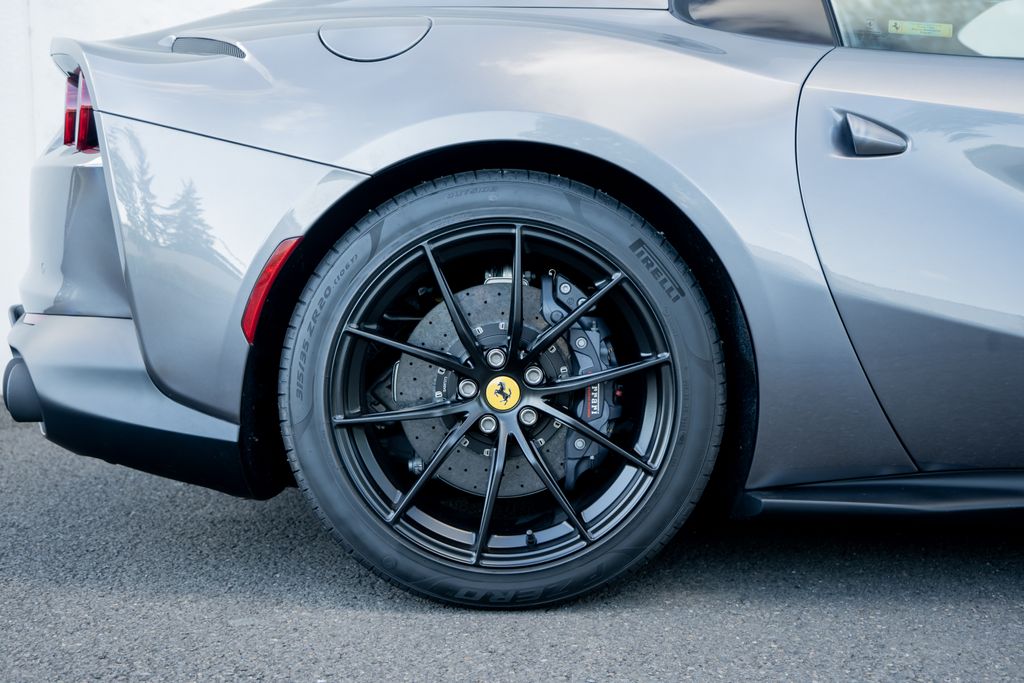 2022 Ferrari 812 GTS photo 24