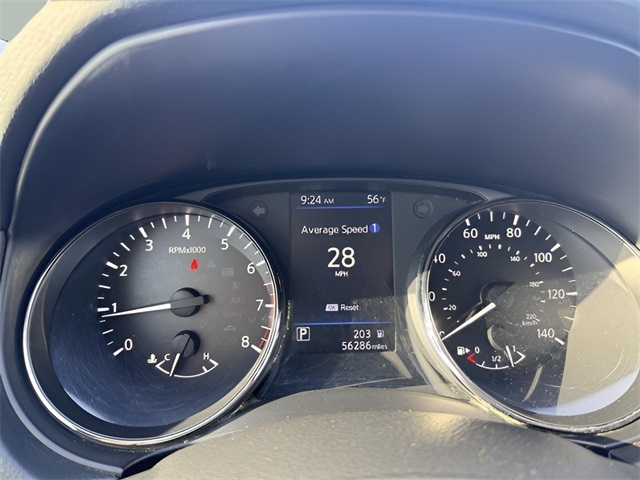 2018 Nissan Rogue SV photo 23