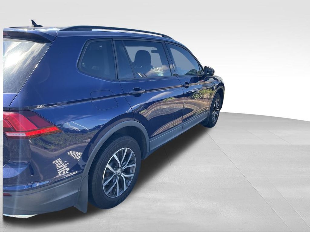 2021 Volkswagen Tiguan S photo 4