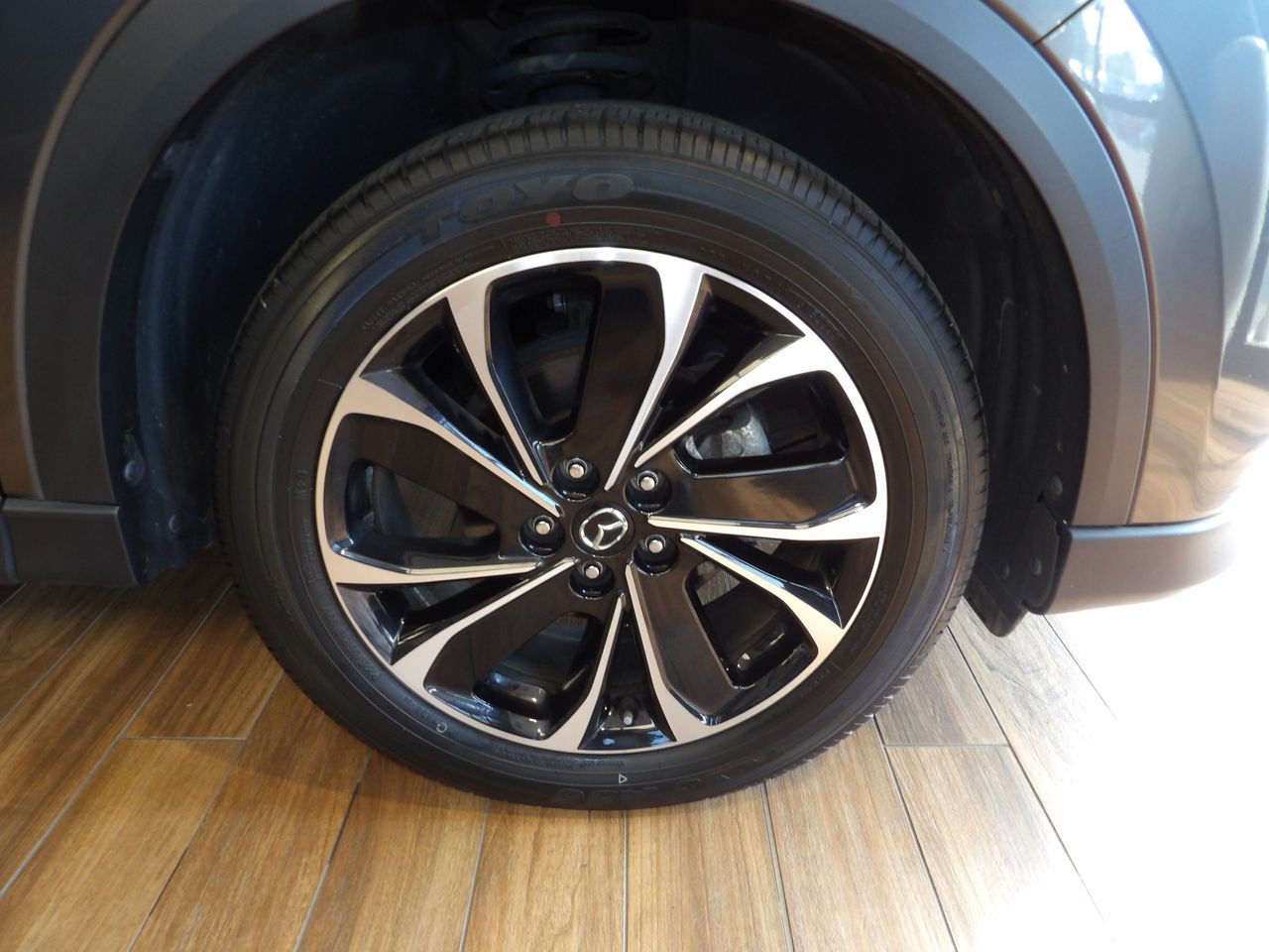 2022 Mazda CX-5 2.5 Premium Plus photo 4