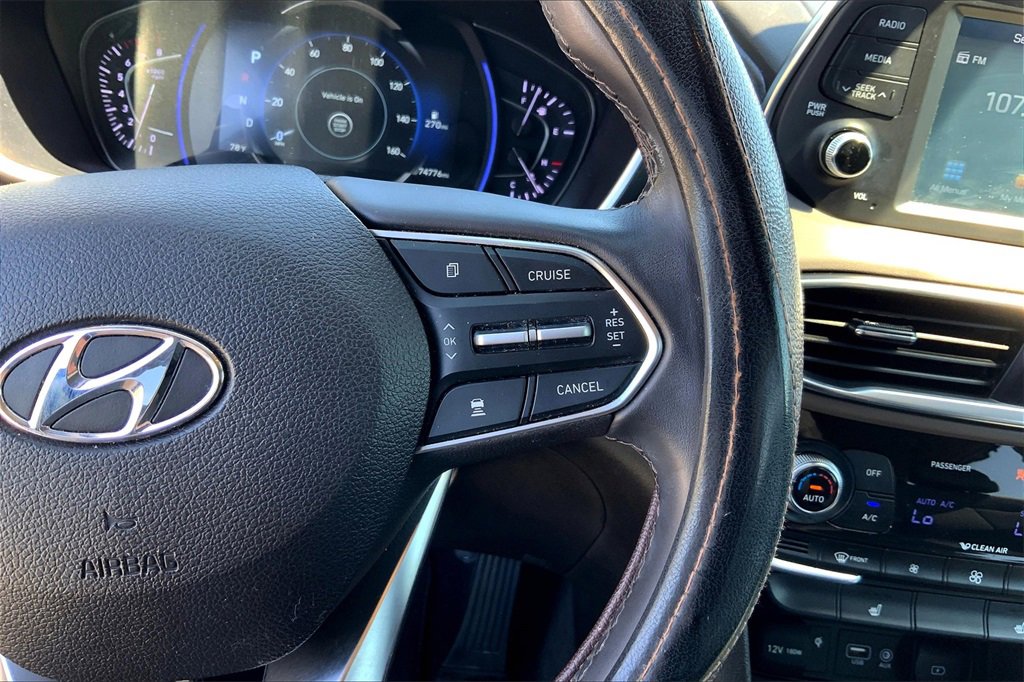 2020 Hyundai Santa Fe SEL photo 17