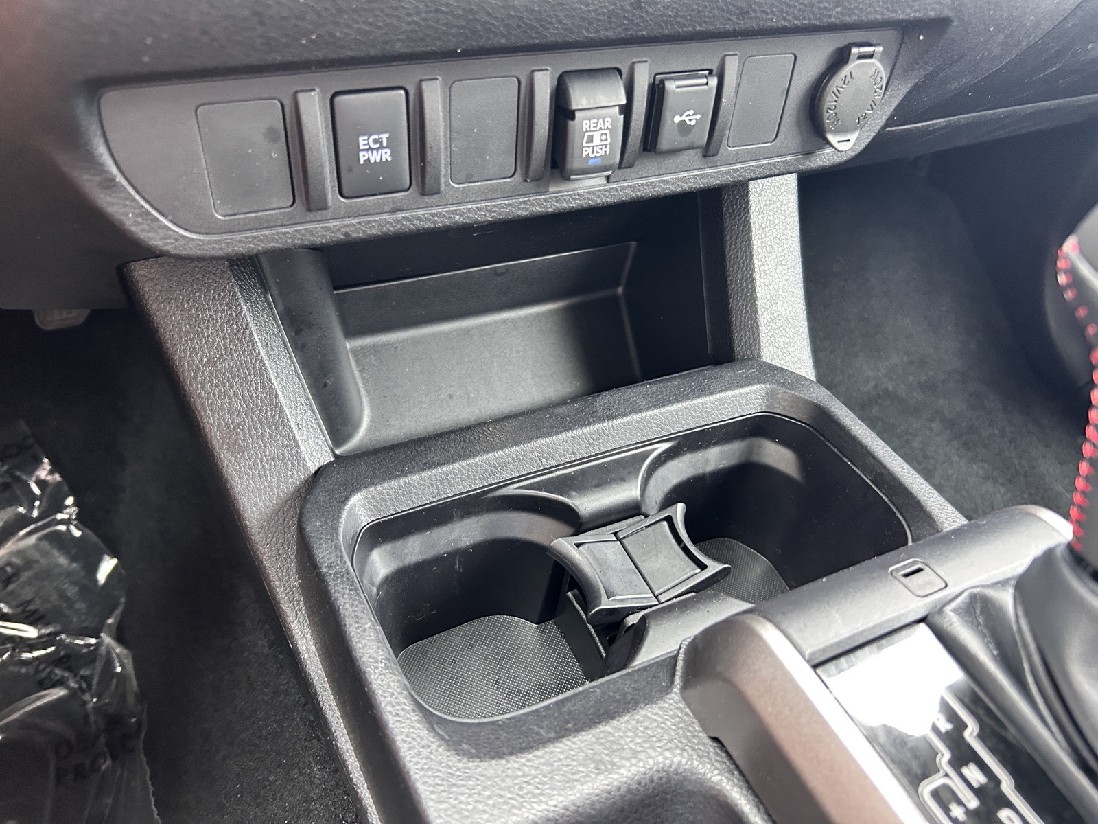 2023 Toyota Tacoma SR5 photo 34