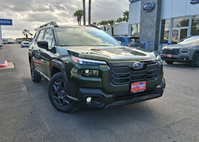 2026 Subaru Outback Premium's photo