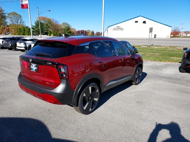 2026 Nissan Kicks SR photo 3