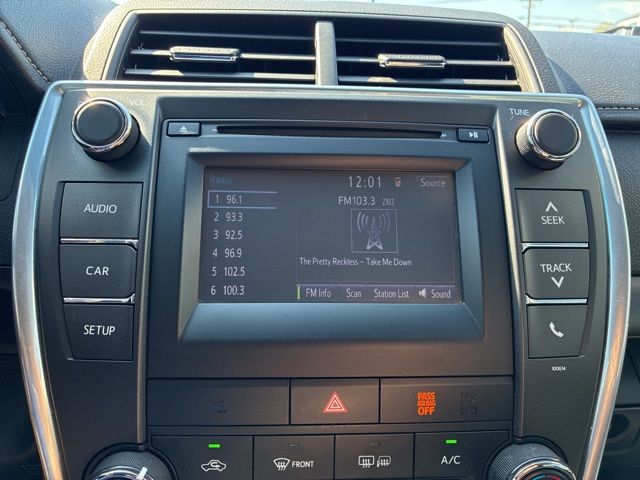 2017 Toyota Camry XLE XSE photo 29