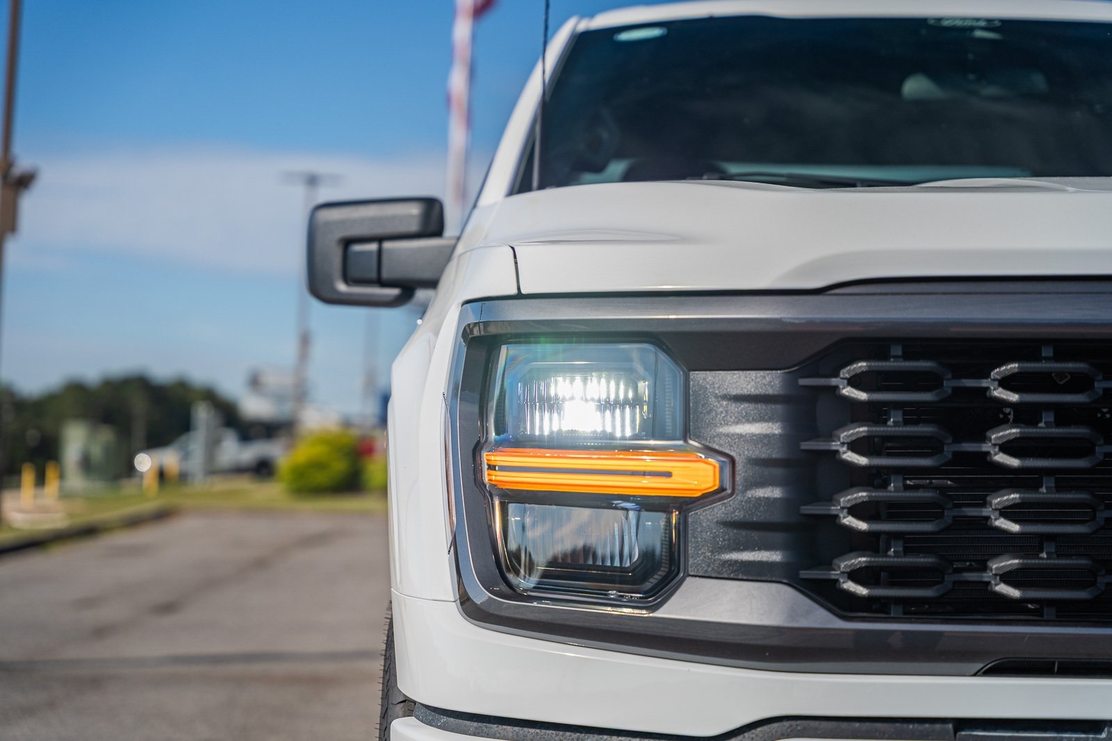 2025 Ford F-150 STX photo 7