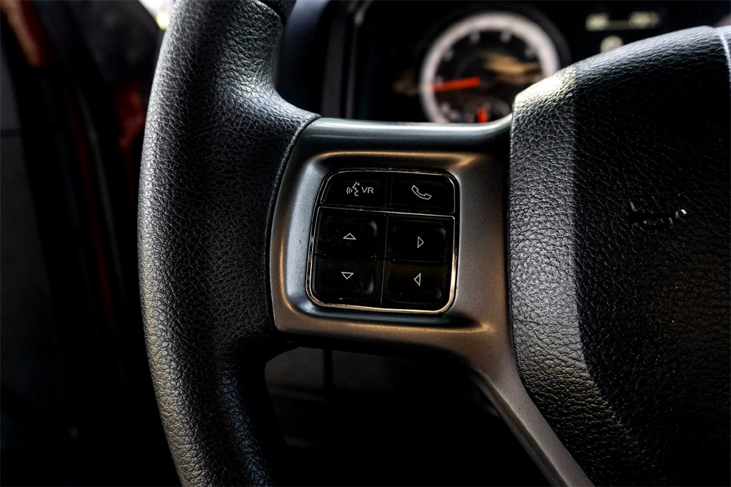 2022 Ram 1500 Classic Warlock photo 17