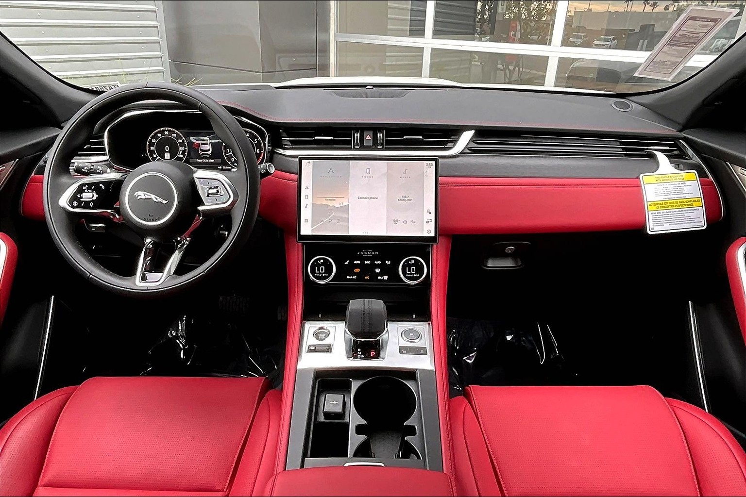 2026 Jaguar F-PACE P250 R-Dynamic S photo 4