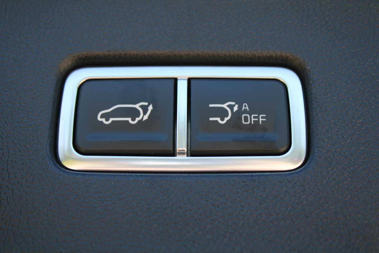 2025 Kia Sorento EX photo 11