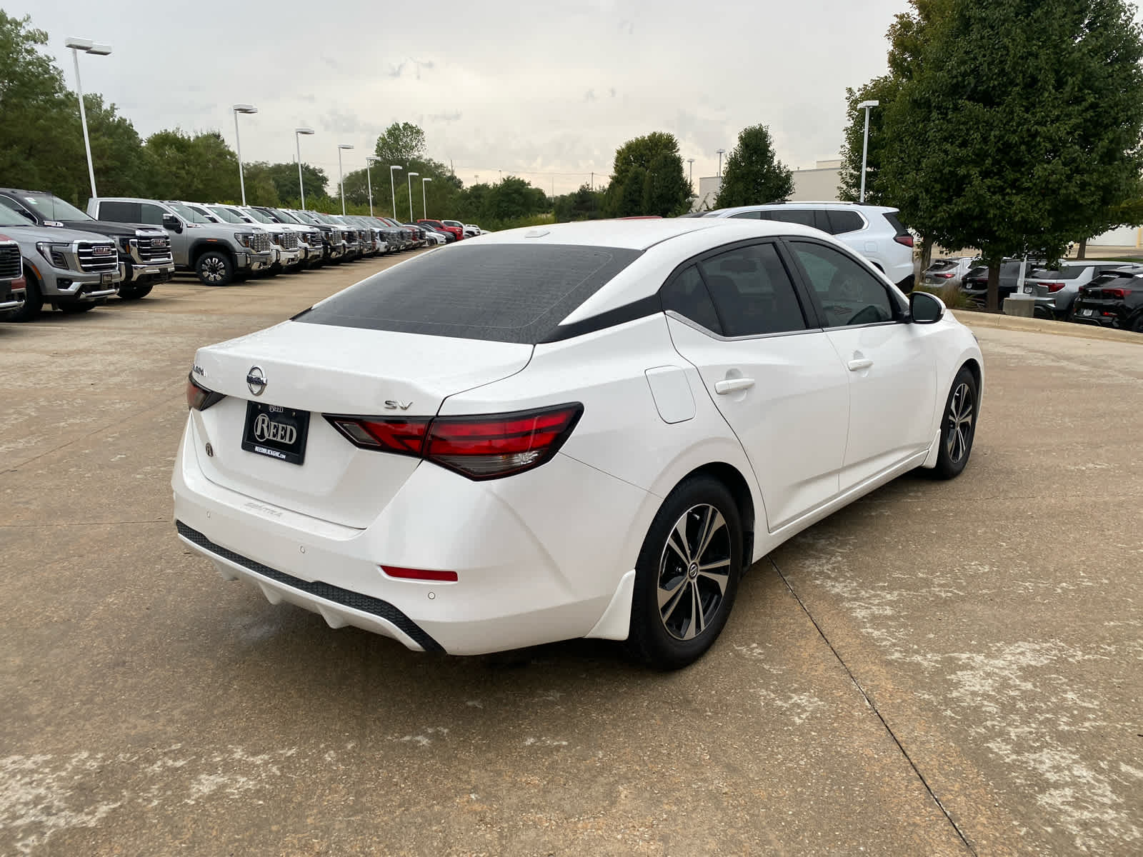 2023 Nissan Sentra SV photo 6