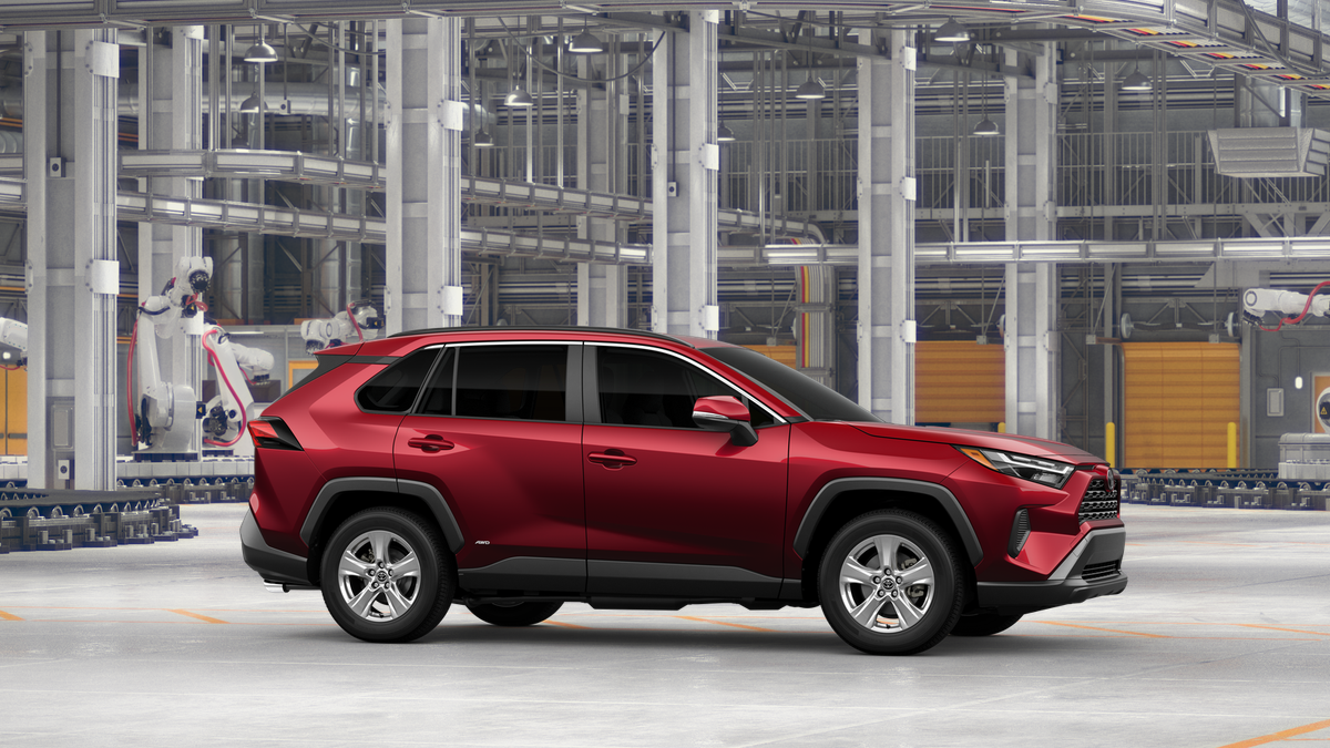 2025 Toyota RAV4 Hybrid XLE photo 12