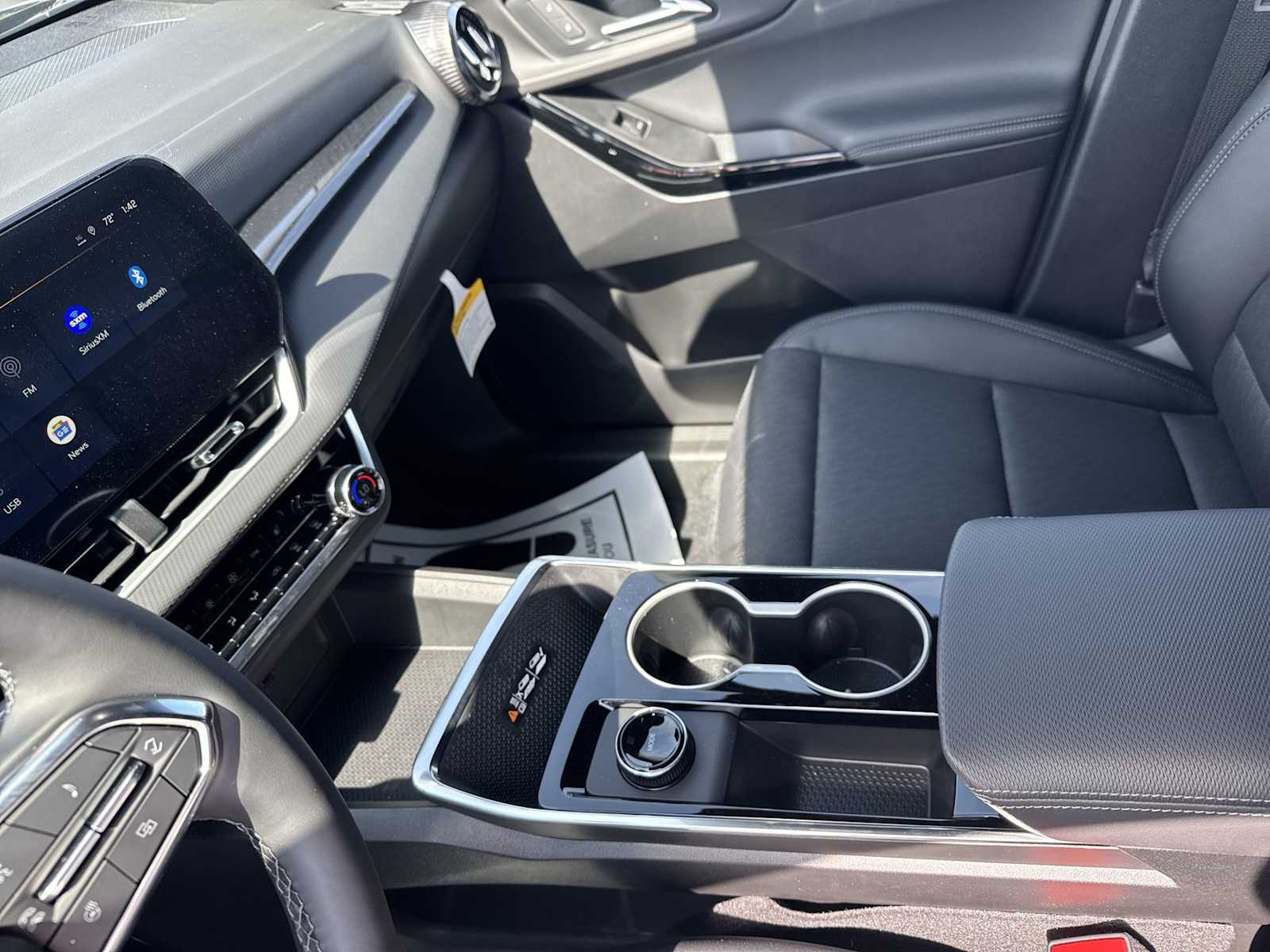 2026 Chevrolet Equinox LT photo 19