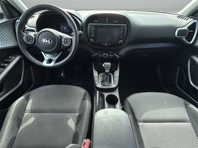 2021 Kia Soul LX photo 11