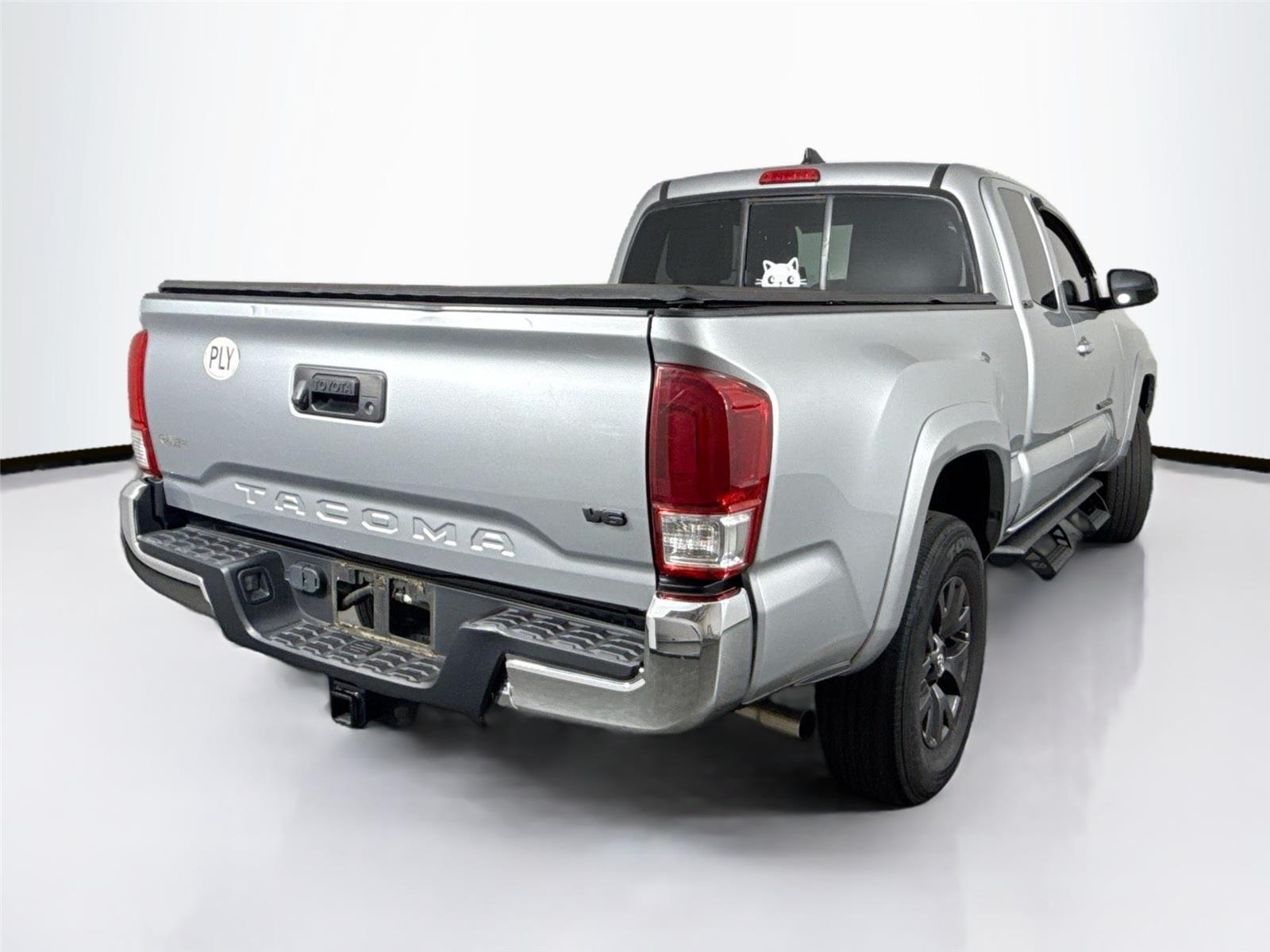 2022 Toyota Tacoma SR5 V6 photo 6